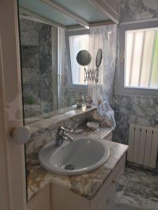 Chalet en venta con piscina y jardín en Cala del Pino, La Manga